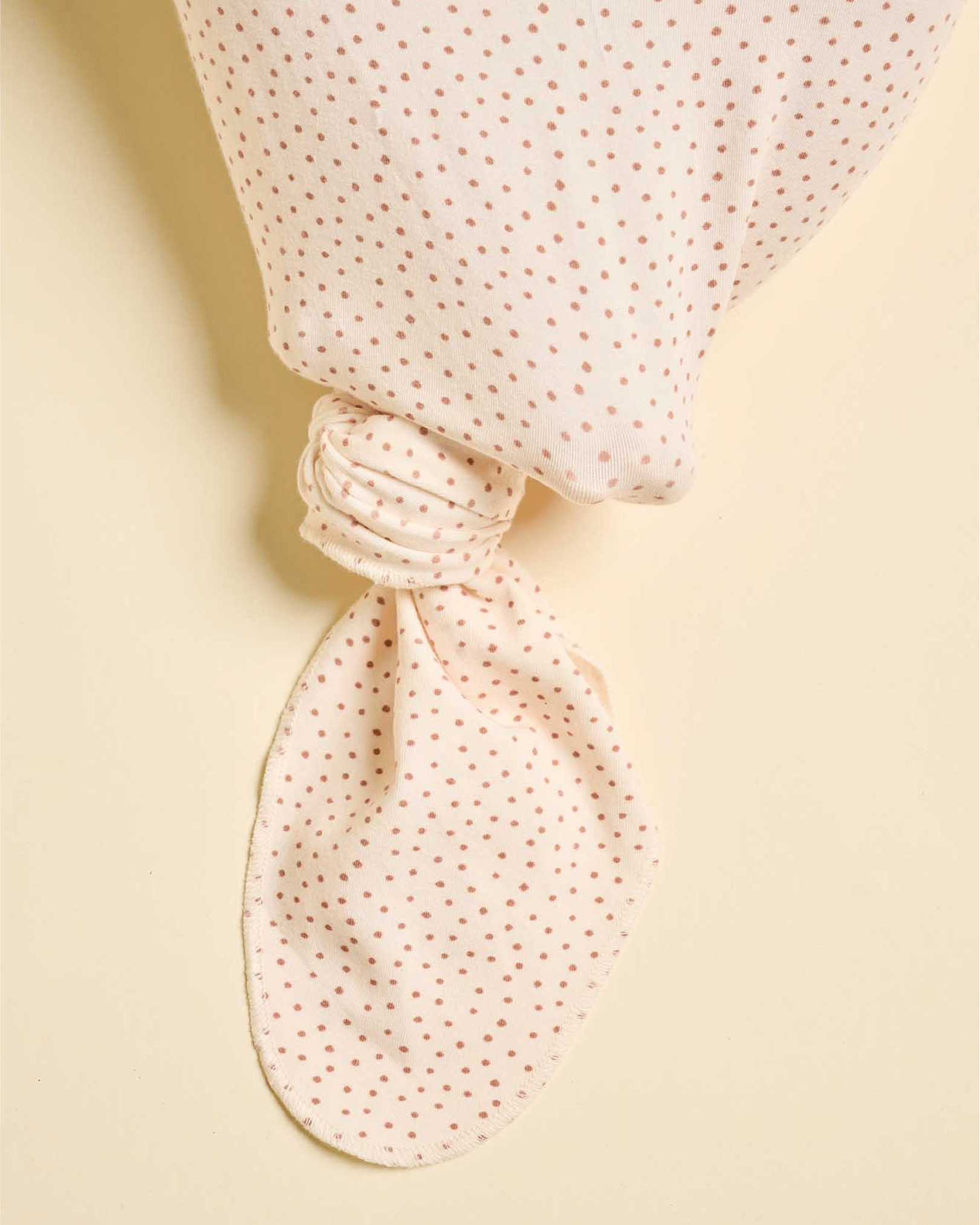 Cushii Cushii Softluxe Baby Knotted Gown - Oat Dots