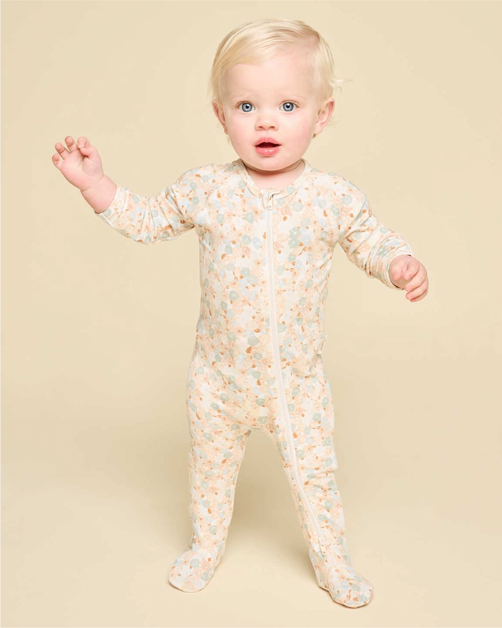 Cushii Cushii Softluxe Zip Footie - Floral