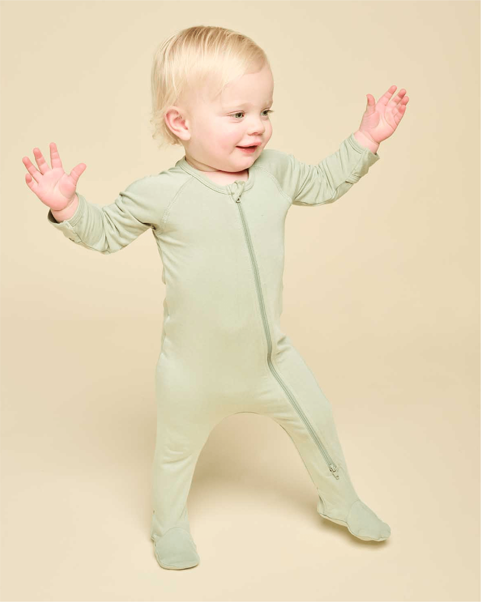 Cushii  Cushii Softluxe Zip Footie - Sage