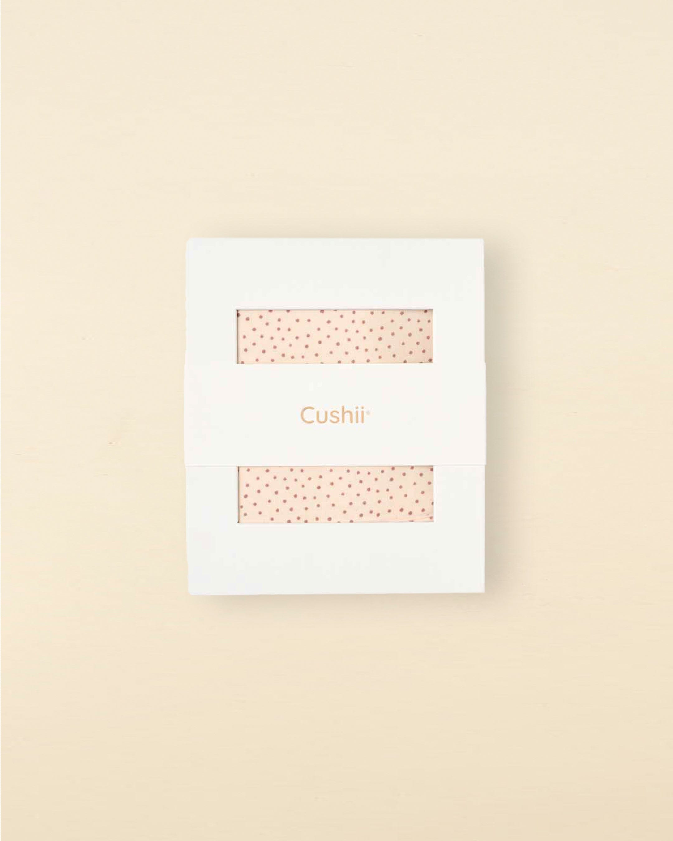 Cushii Swaddle - Oat Dots