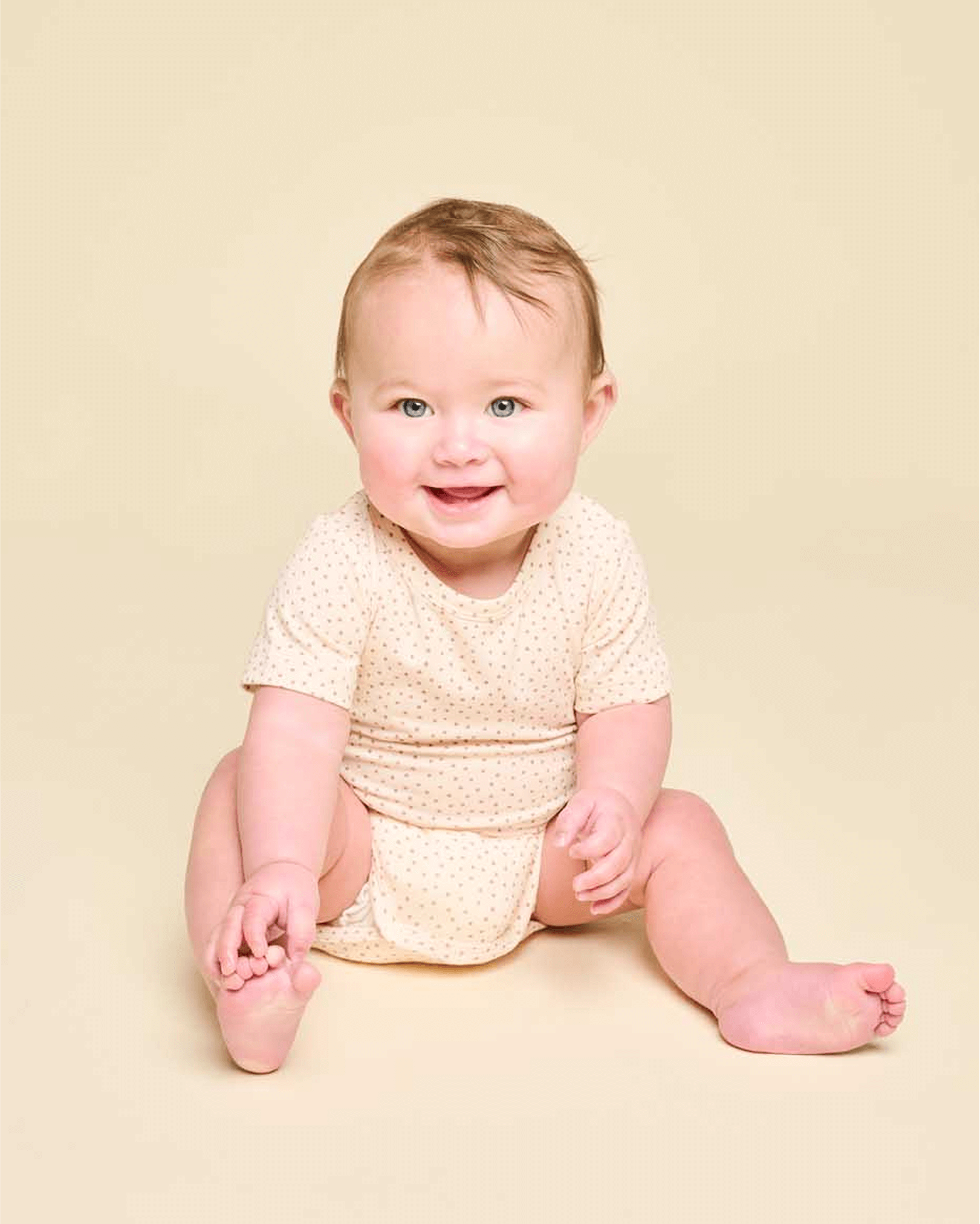 Cushii  Cushii Softluxe Short Sleeve Body Suit - Oat Dots