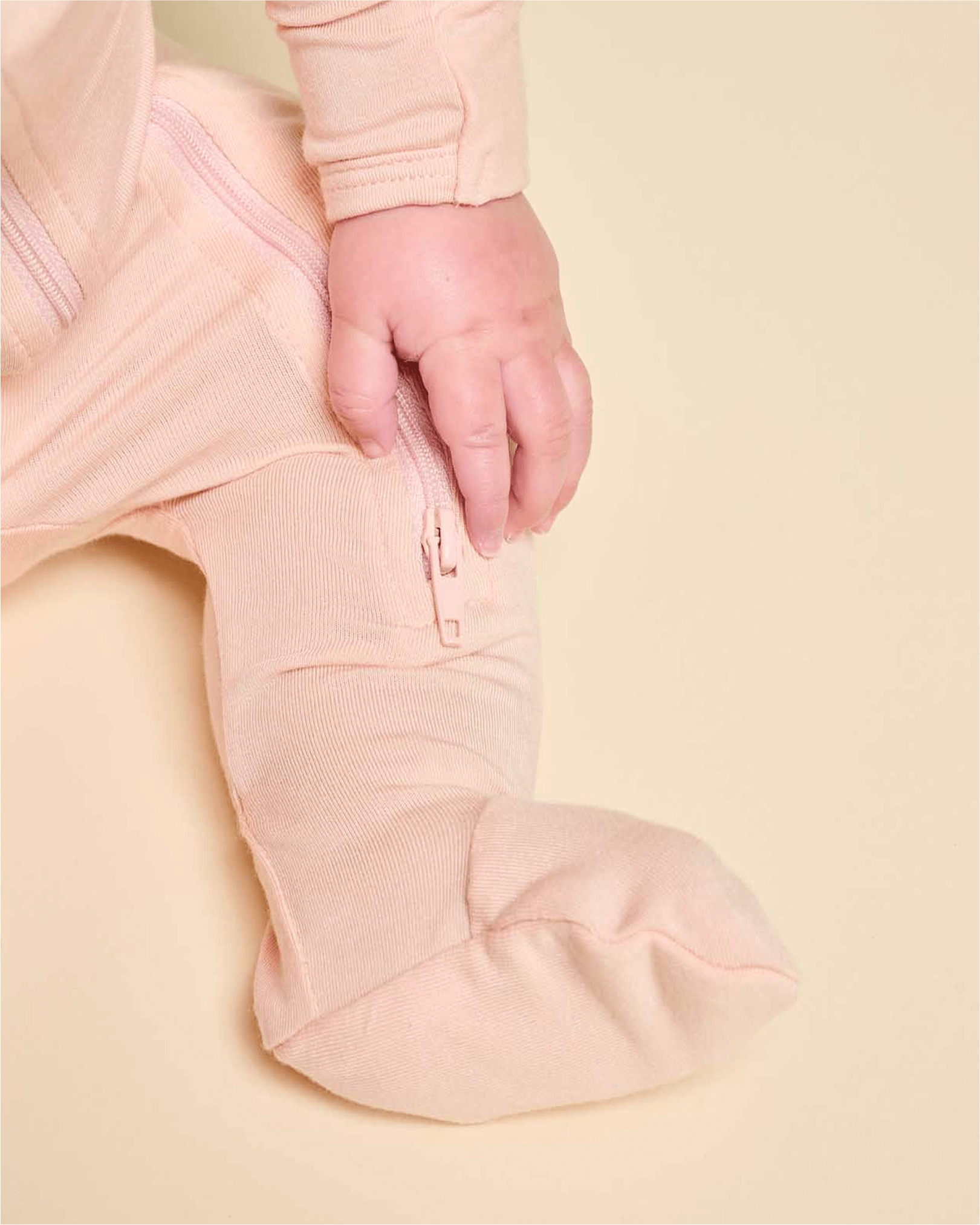 Cushii Cushii Softluxe Zip Footie - Fairy Dust