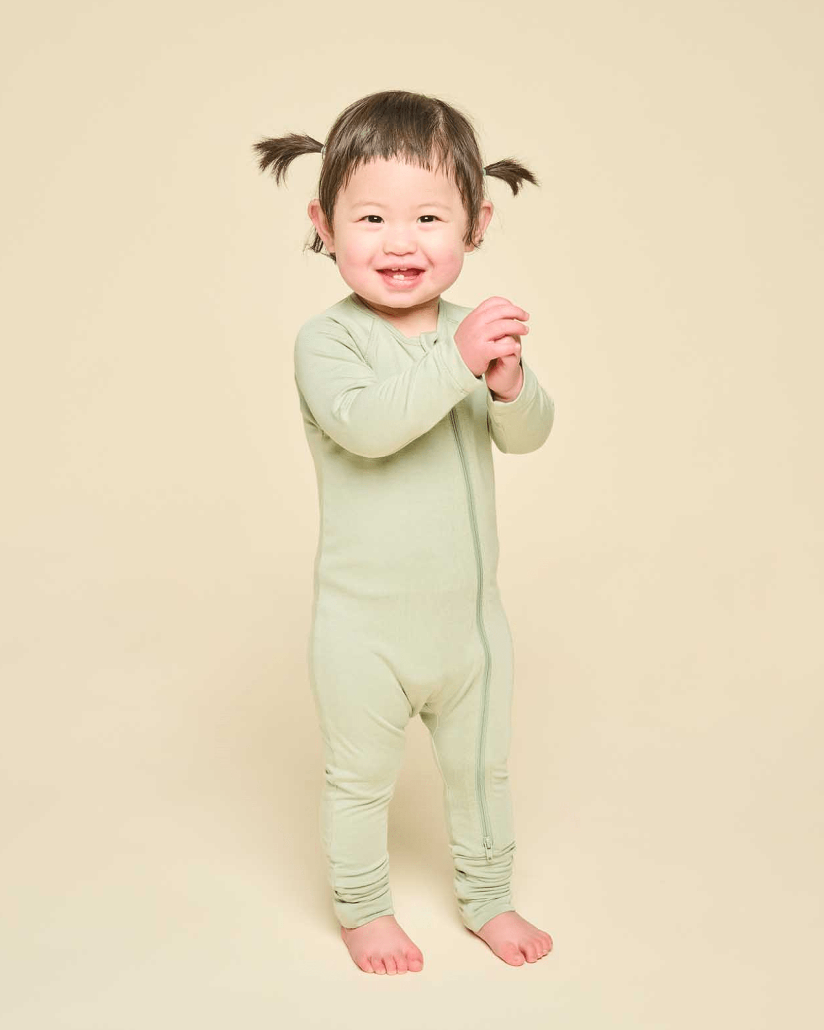 Cushii  Cushii Softluxe Zip Onesie - Sage